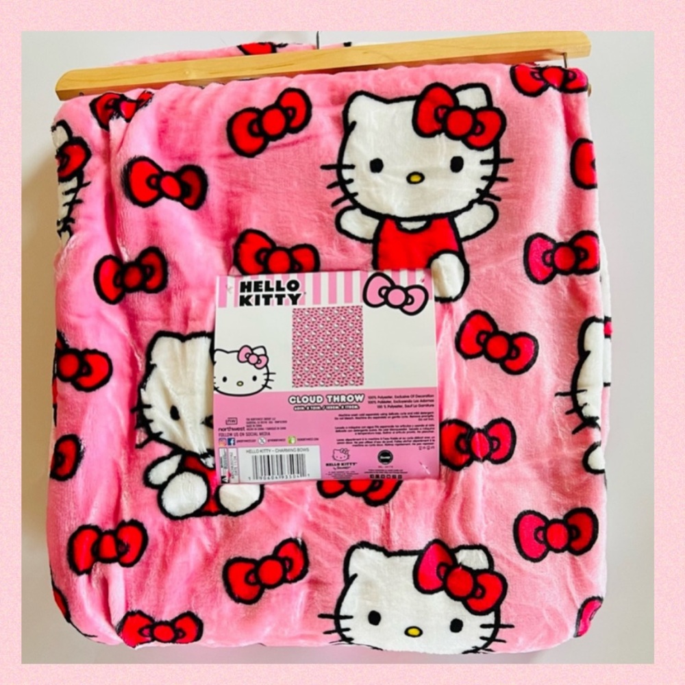 🎀HELLO KITTY Pink With Red Bows Oversized Soft Plush Blanket Cloud Throw Comfort